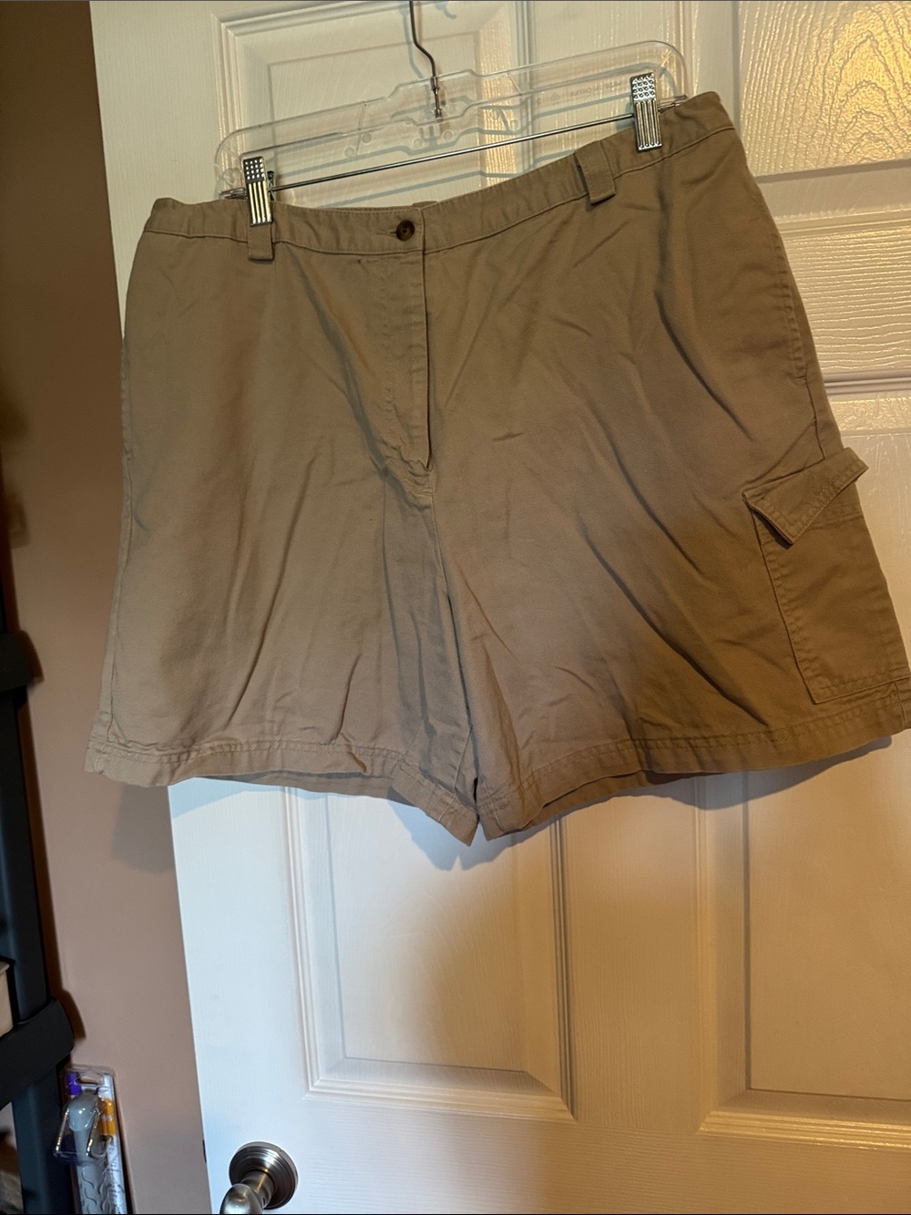 Women’s Casual Cargo Shorts - Khaki